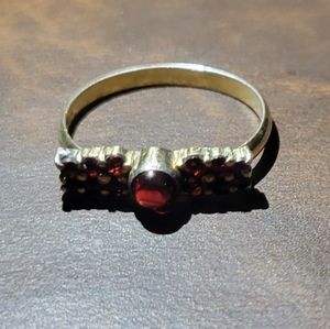 Sterling silver Garnet Ring